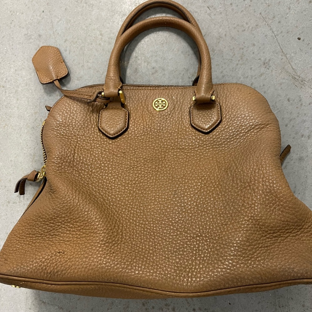 Tory Burch gently used satchel bag zippers all work just a couple little marks